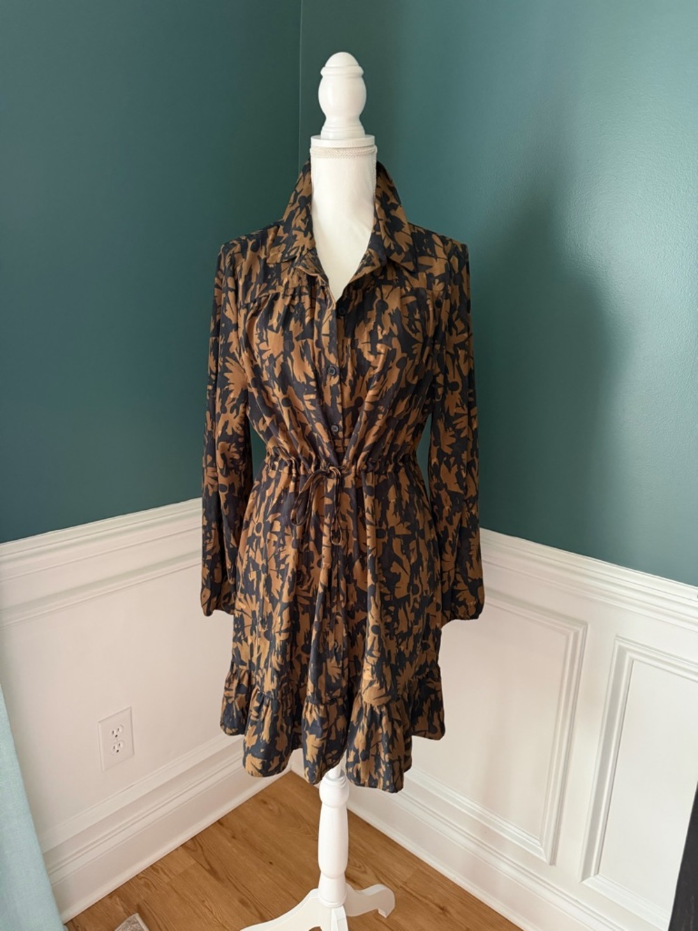 Topshop Black and Brown Printed Long-Sleeve Shirt Dress